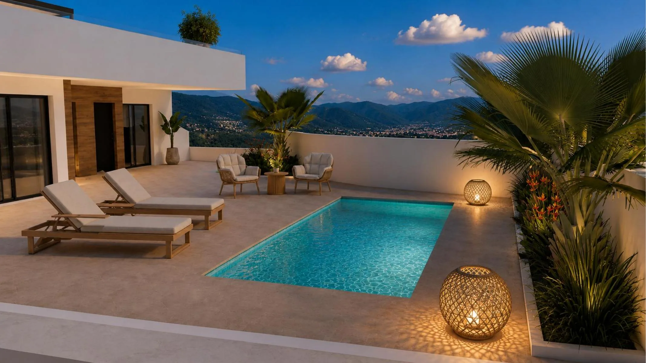 Privater Pool der Villa mit Palmen und Blick auf die Berge